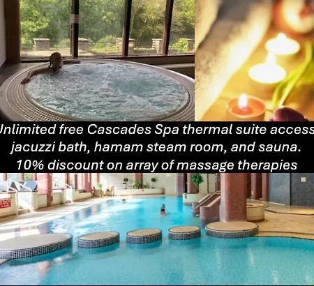 The Penthouse Tranquil Loft Jacuzzi Bath & Complimentary Cascades Membership 4*